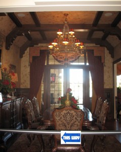 The dining room, which looked to me like it belonged in an old Hollywood home from the 1920s or '30s.