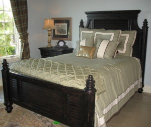 The first-floor guest room.