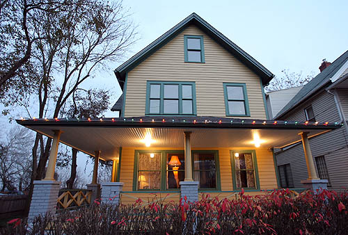 achristmasstoryhousedotcom2day