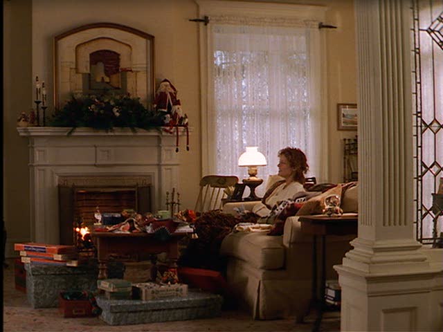 jackie-lr Jackie's living room and hearth.