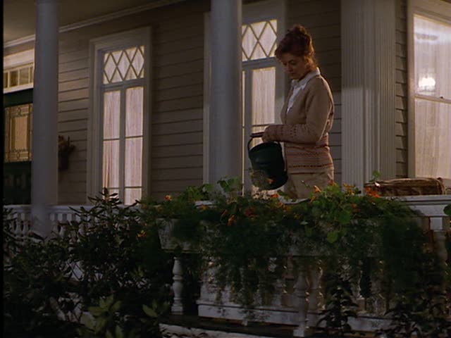 porch-watering-can1 porch-watering-can1