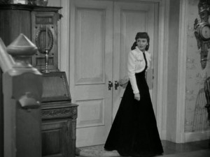 These are the kinds of outfits I like to hang out in when I'm in my Connecticut farmhouse, too.