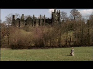 Jane is stunned to find that Thornfield has burned.