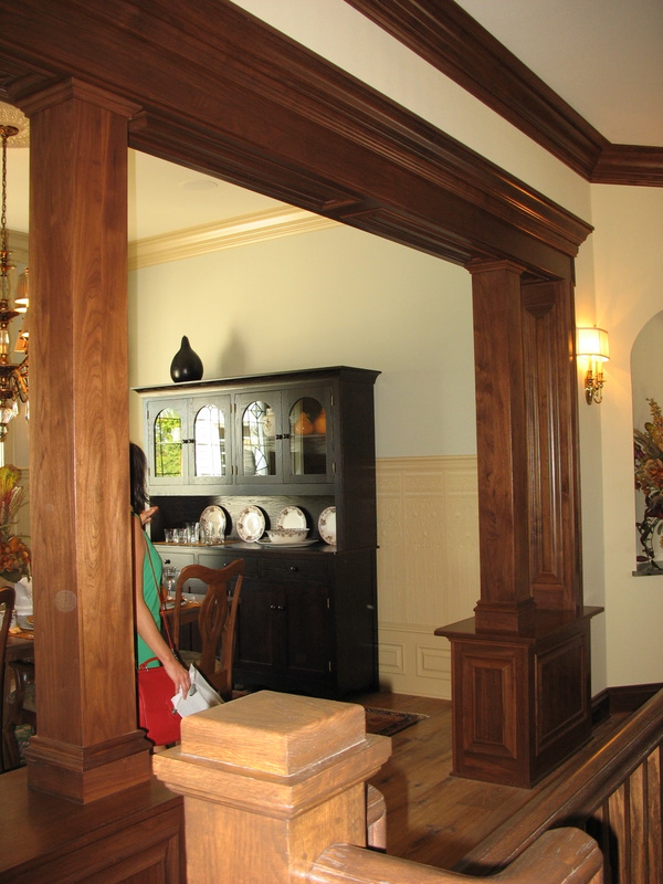 Entry off the main hall to the dining room.