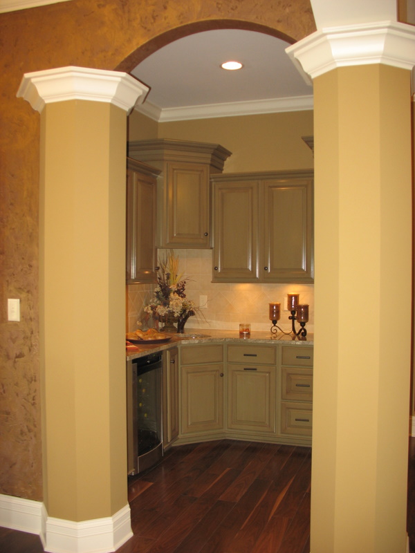 Butler's pantry between the dining room and kitchen.