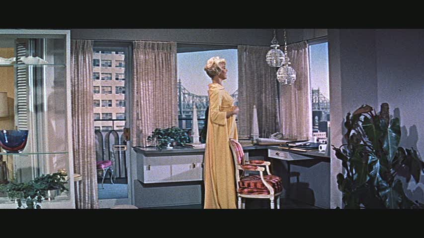 pillow-talk-doris-study