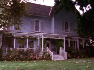 Lorelai's house-early in series Lorelai's house-early in series