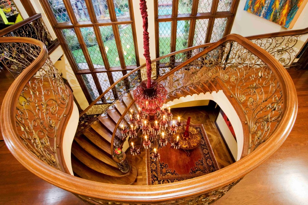 cage-belair-staircase