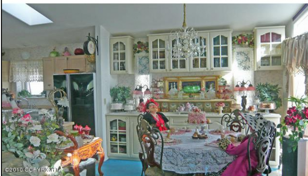 Alaska Doll House Alaska Doll House
