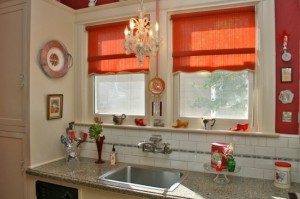 Lookiloos-Depression Era kitchen