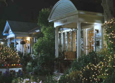 Alvin and the Chipmunks bungalow-small