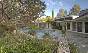 Elvis Lived Here-Beverly Hills House