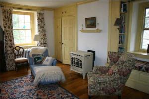 bedroom sitting room large