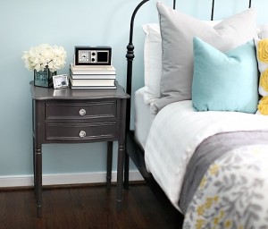 pretty blue bedroom-7th House on Left
