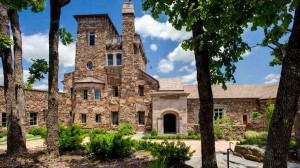 Dromborg Castle for sale in Arkansas