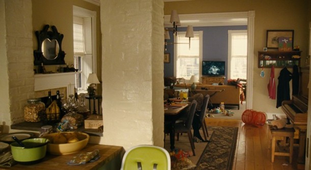 I Don't Know How She Does It dining room
