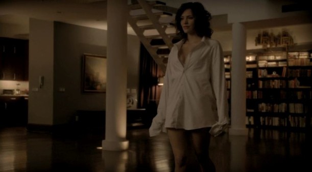 Katharine McPhee in Derek's house