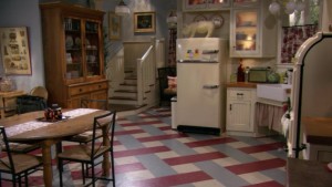 Hot in Cleveland sets-kitchen 5