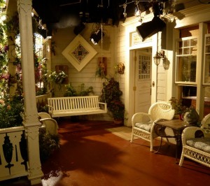 Victorian front porch on Hot in Cleveland