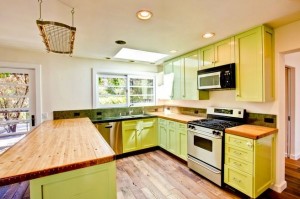 Tori Spelling's green kitchen Malibu