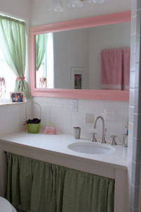pink and green girls bath after