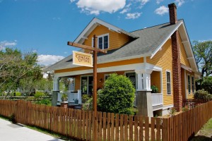 Croatan Cottage picket fence and sign
