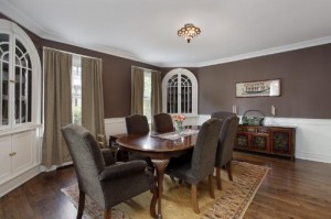 The real Planes Trains & Automobiles house for sale 4