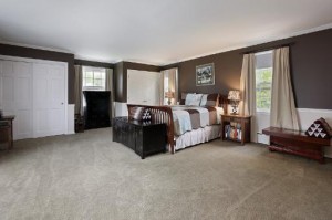The real Planes Trains & Automobiles house for sale 9