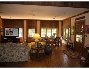 family room and kitchen nook-listing