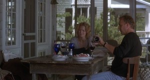 screened porch-Message in a Bottle
