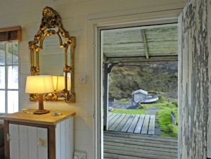 Beach Hut Cornwall Unique Home Stays 10