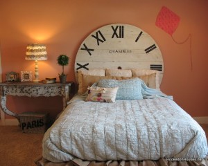 Fischer Wheatland model-girl's bedroom clock bed