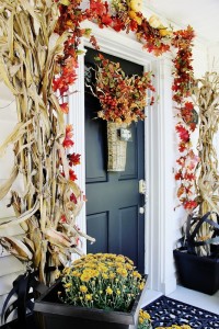 KariAnne's front door decorated for fall Thistlewood