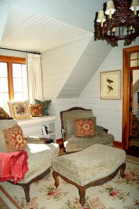 another cozy nook with window seat