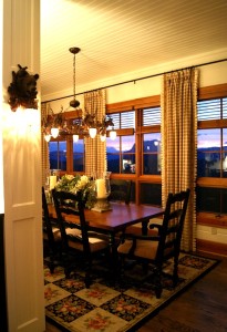 breakfast room