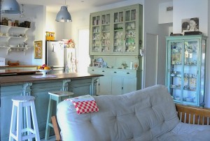 Silvina's kitchen buffet vintage dishes