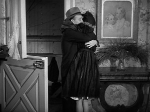 Jim and Linda embrace-Holiday Inn final scene