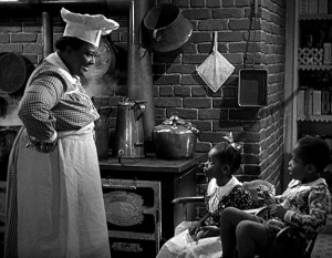Mamie and her kids in Holiday Inn