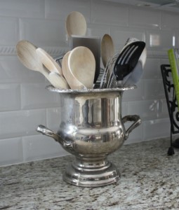 Julie's kitchen after makeover (1)