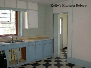 Kelly's kitchen before reno