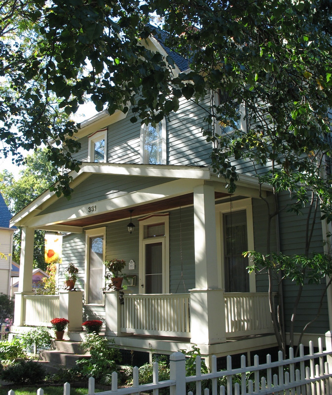 A house with trees in the background