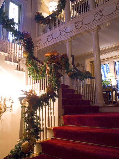 Old Louisville's Holiday Home Tour - Hooked on Houses