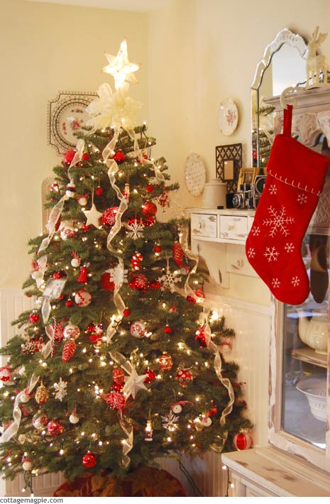 A christmas tree in a room