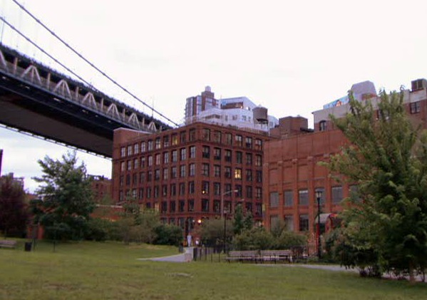 Gossip Girl TV show sets Dan's loft