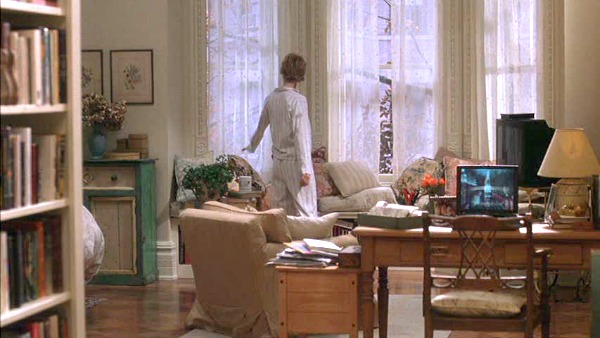 Meg Ryan's brownstone in You've Got Mail 4