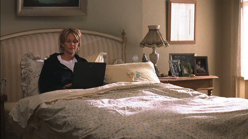 You've Got Mail • Kathleen Kelly's Living Room Analysis – Jonara