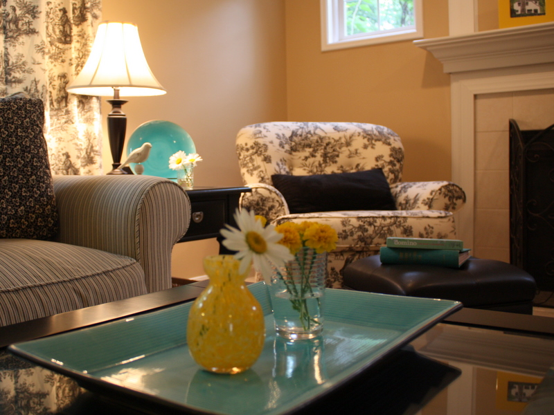 How I Furnished My Family Room on a Tight Budget - Hooked ...