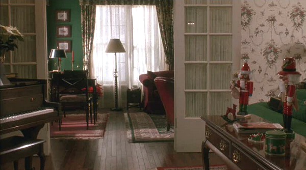 Photos Show What the 'Home Alone' House Looks Like in Real Life