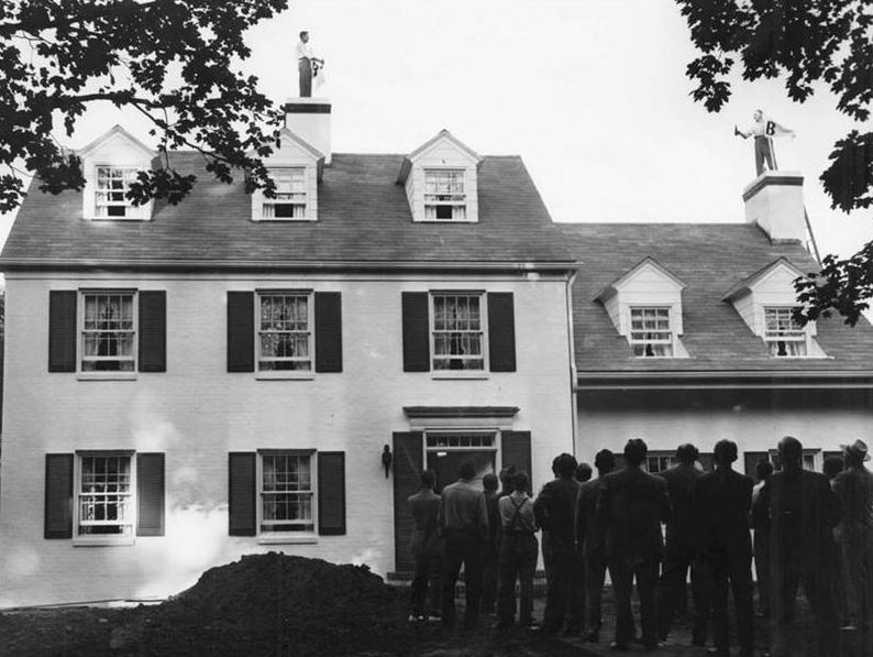 replica of mr. blandings dream house in ohio