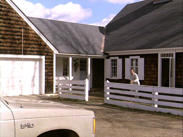 Funny Farm movie house driveway